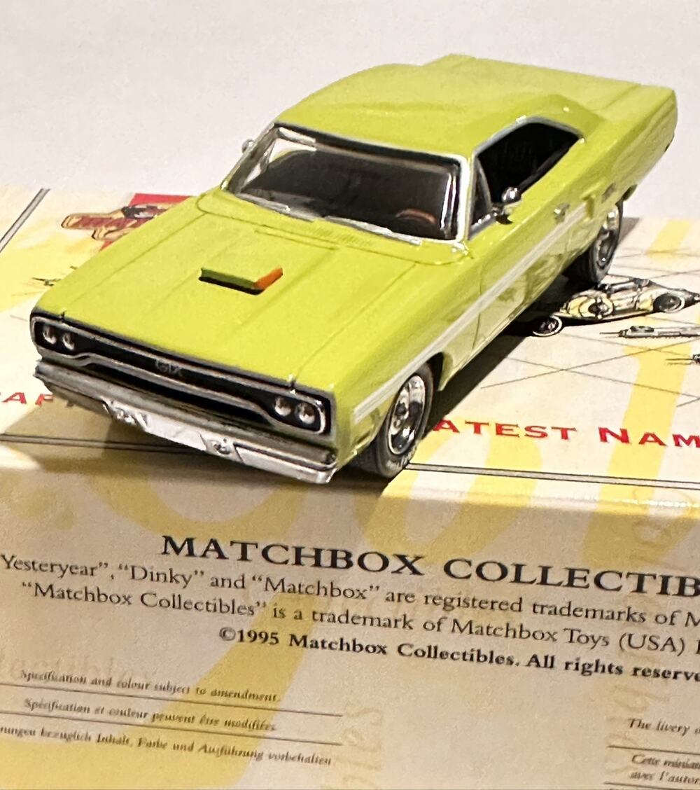 A28 Matchbox 1970 Plymouth GTX Muscle Car Collectible Mopar YMC07-M 1:43 New COA